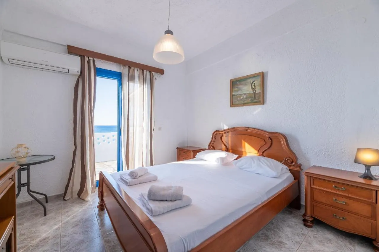 Ferienhaus Golden sunset beach house Skála Foúrkas